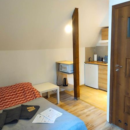 Furhouse Apartment Вроцлав Екстериор снимка
