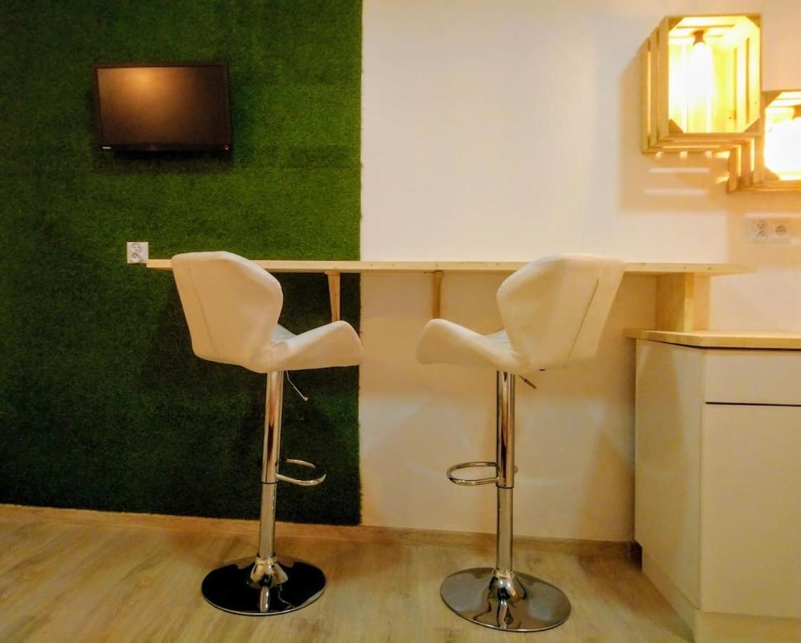 Furhouse Apartment Вроцлав Екстериор снимка