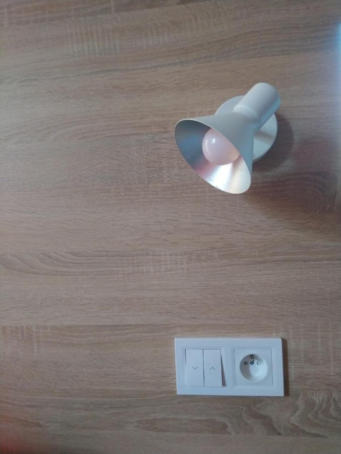 Furhouse Apartment Вроцлав Екстериор снимка