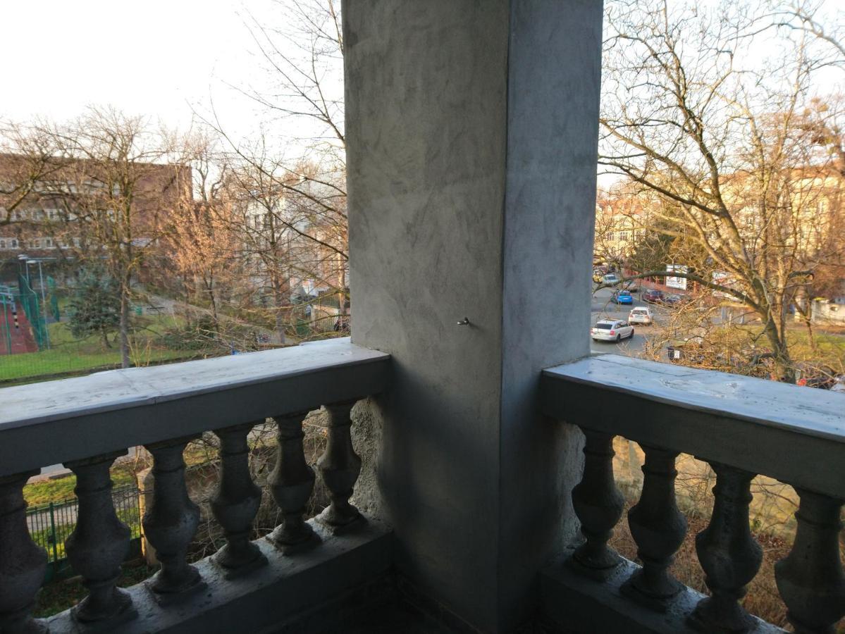 Furhouse Apartment Вроцлав Екстериор снимка