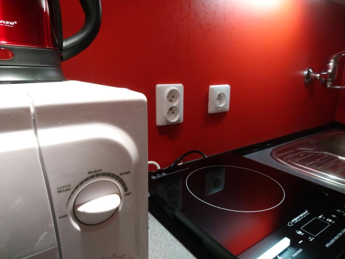 Furhouse Apartment Вроцлав Екстериор снимка